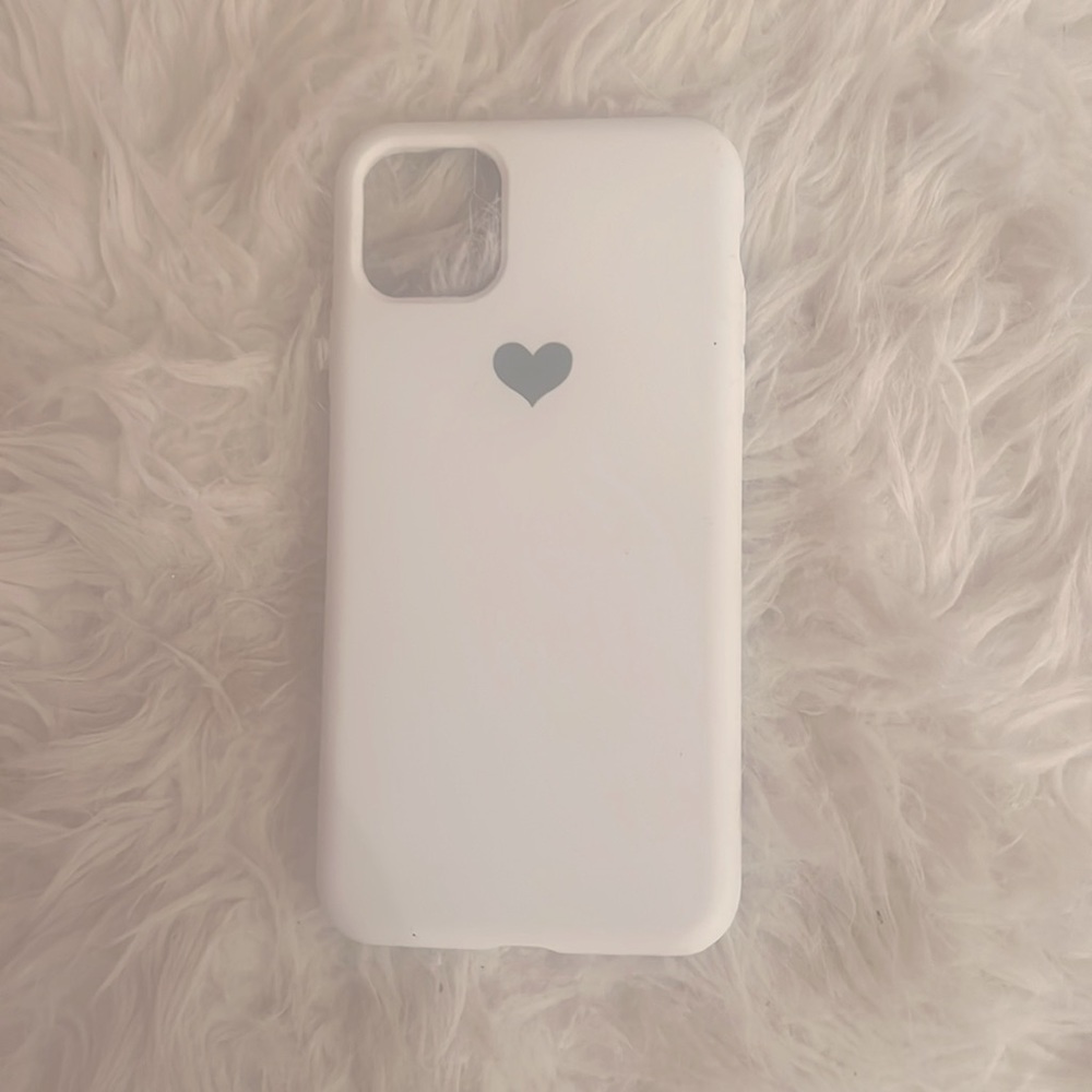 Clair’s phone case iPhone 11 Pro Max! Really cute!!